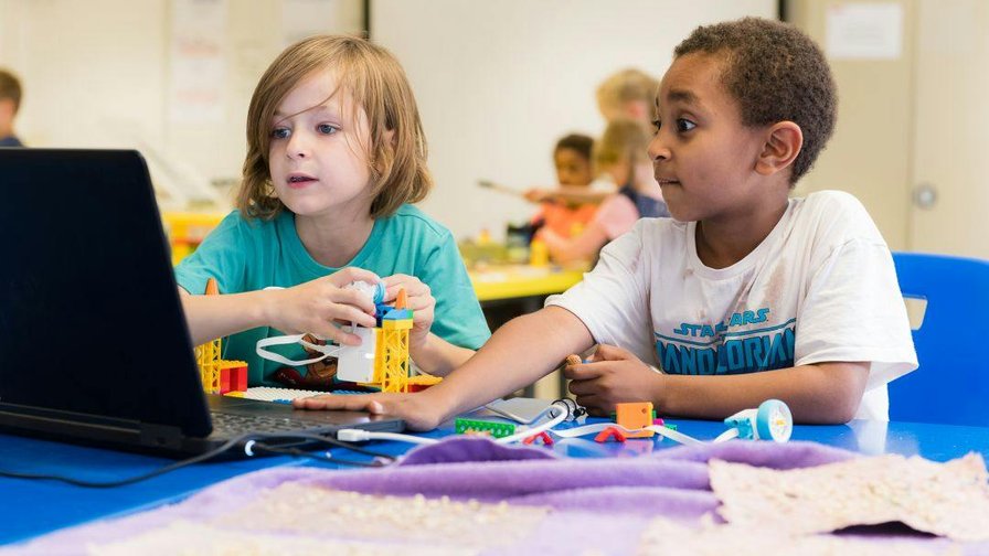 (VK016) LEGO Robot Kamp: Pretparkdesigners