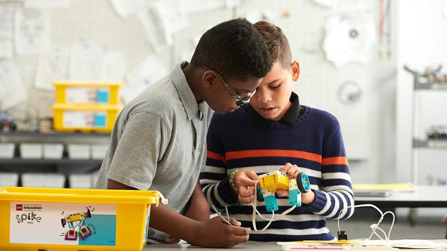 (VK024) LEGO Robot Kamp: Cargo Connect
