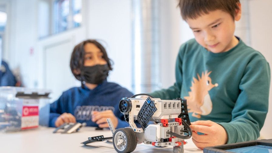 (VK019) LEGO Robot Kamp: Ruimtemissie