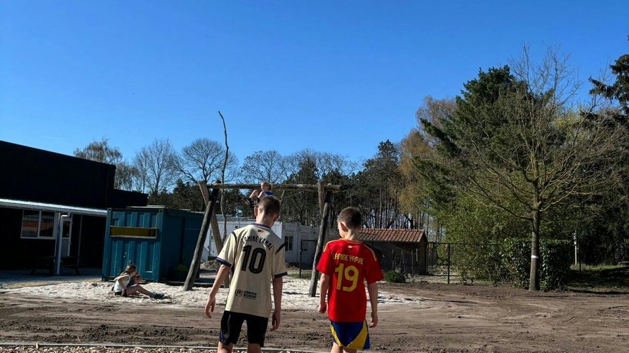 PLAY 4 A DAY - voetbal - herfst 2026