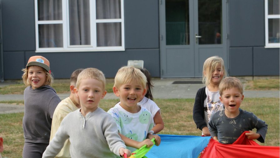 Ridder Rood en Prinses Paars