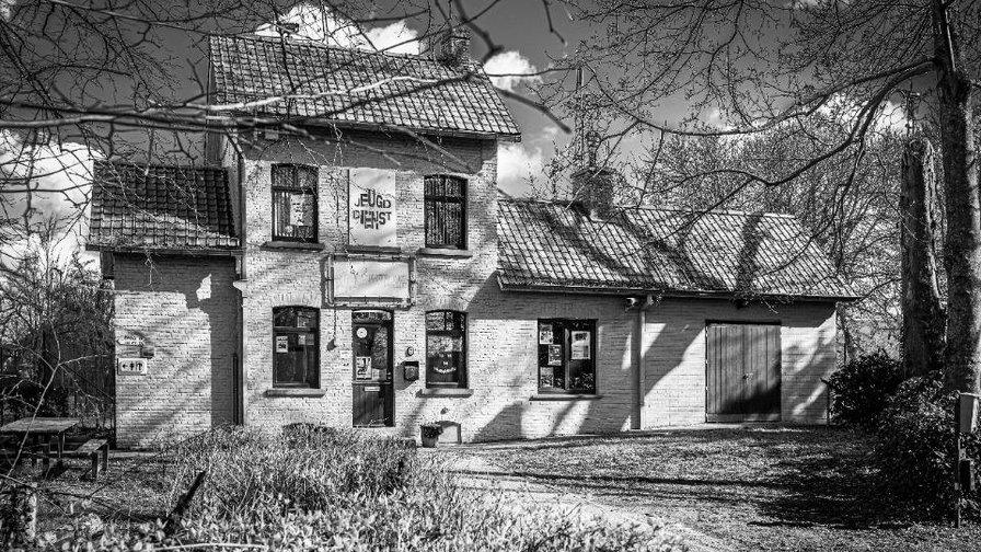 Tieneractiviteit • OverKop Waregem en karaoke