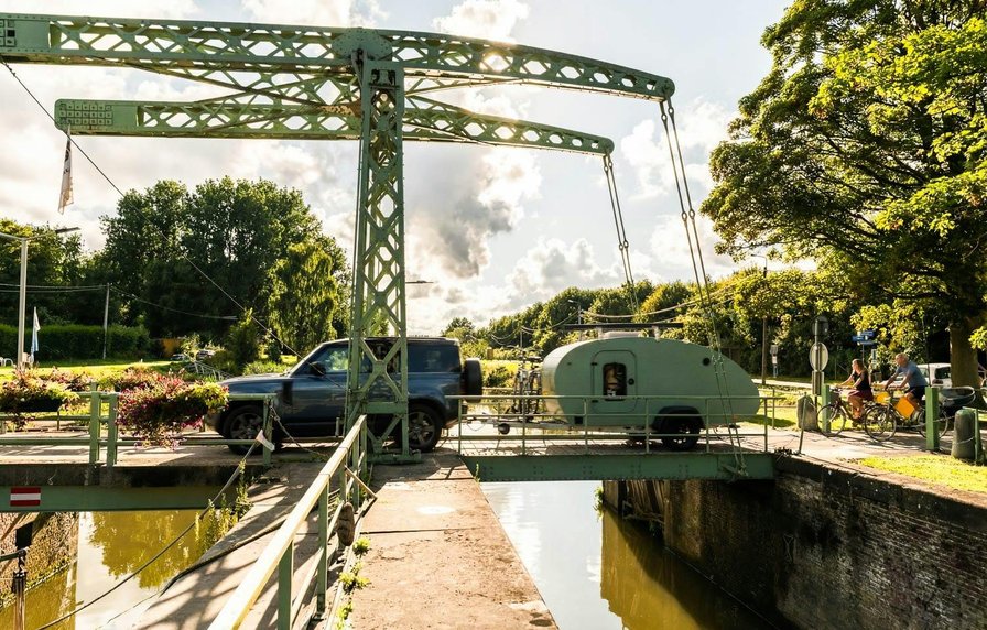 Met de minicaravan door de Leiestreek